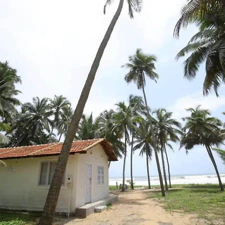 Gb Beach House Udupi Exterior photo