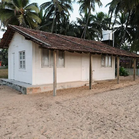 Gb Beach House Udupi Exterior photo